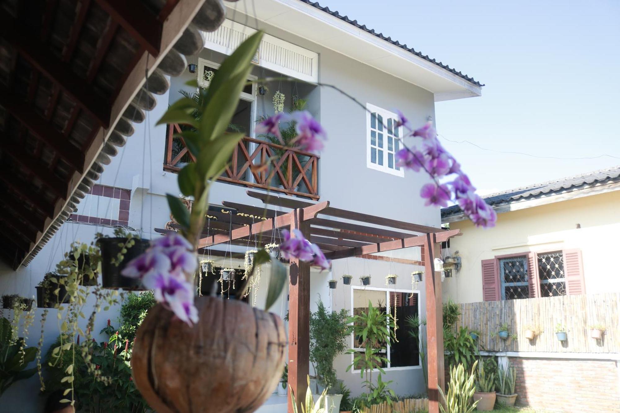 Отель Moon'S House Luangprabang Экстерьер фото